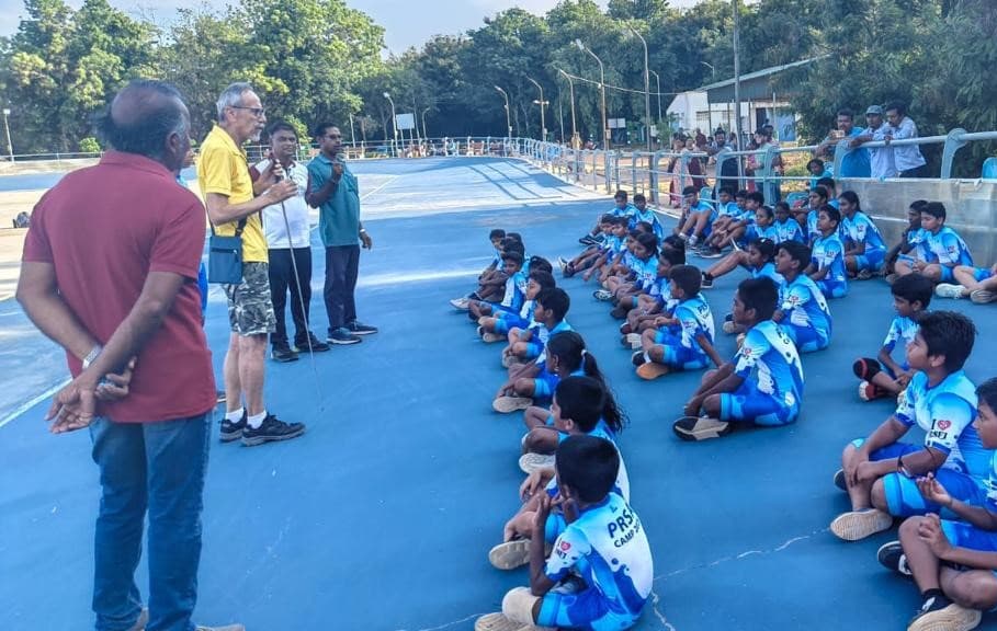 Italian Coach Giulio Ravasi Trains PRSA Skaters in Speed Development Camp